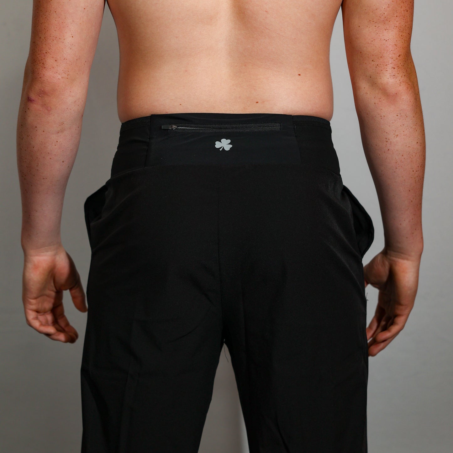 Men’s Everyday Athletic Tapered Pants